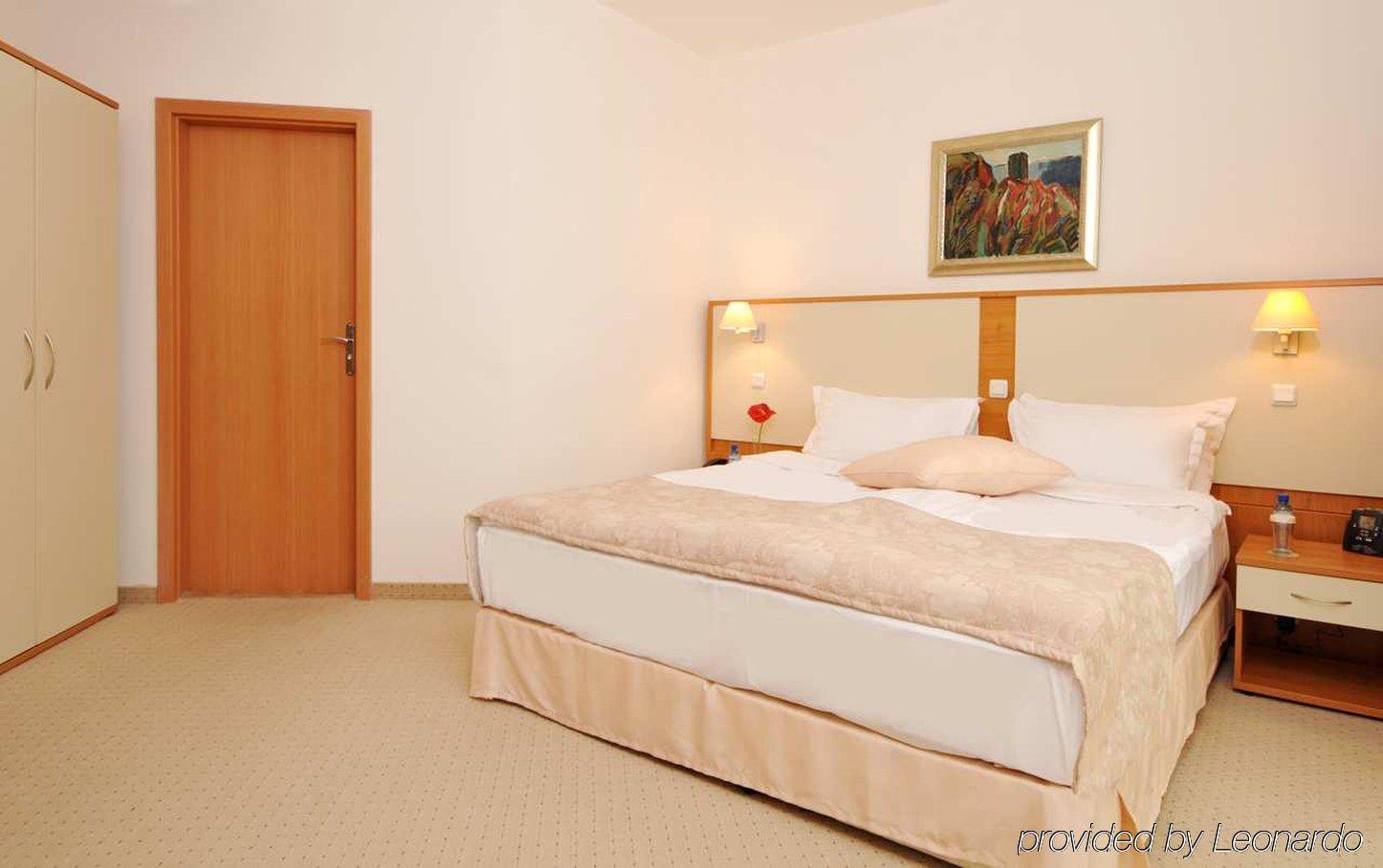Apollo Spa Resort - Premium All-Inclusive , Pools & Free Beach, Individual Ac In Every Room Goudstrand Kamer foto