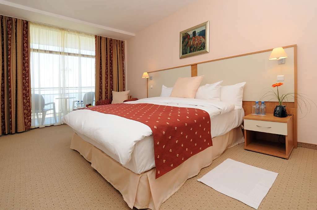 Apollo Spa Resort - Premium All-Inclusive , Pools & Free Beach, Individual Ac In Every Room Goudstrand Kamer foto
